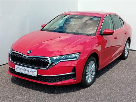 Škoda Octavia TSi mHEV 110 kW 7DSG TOP SELECTION110 kW IV.