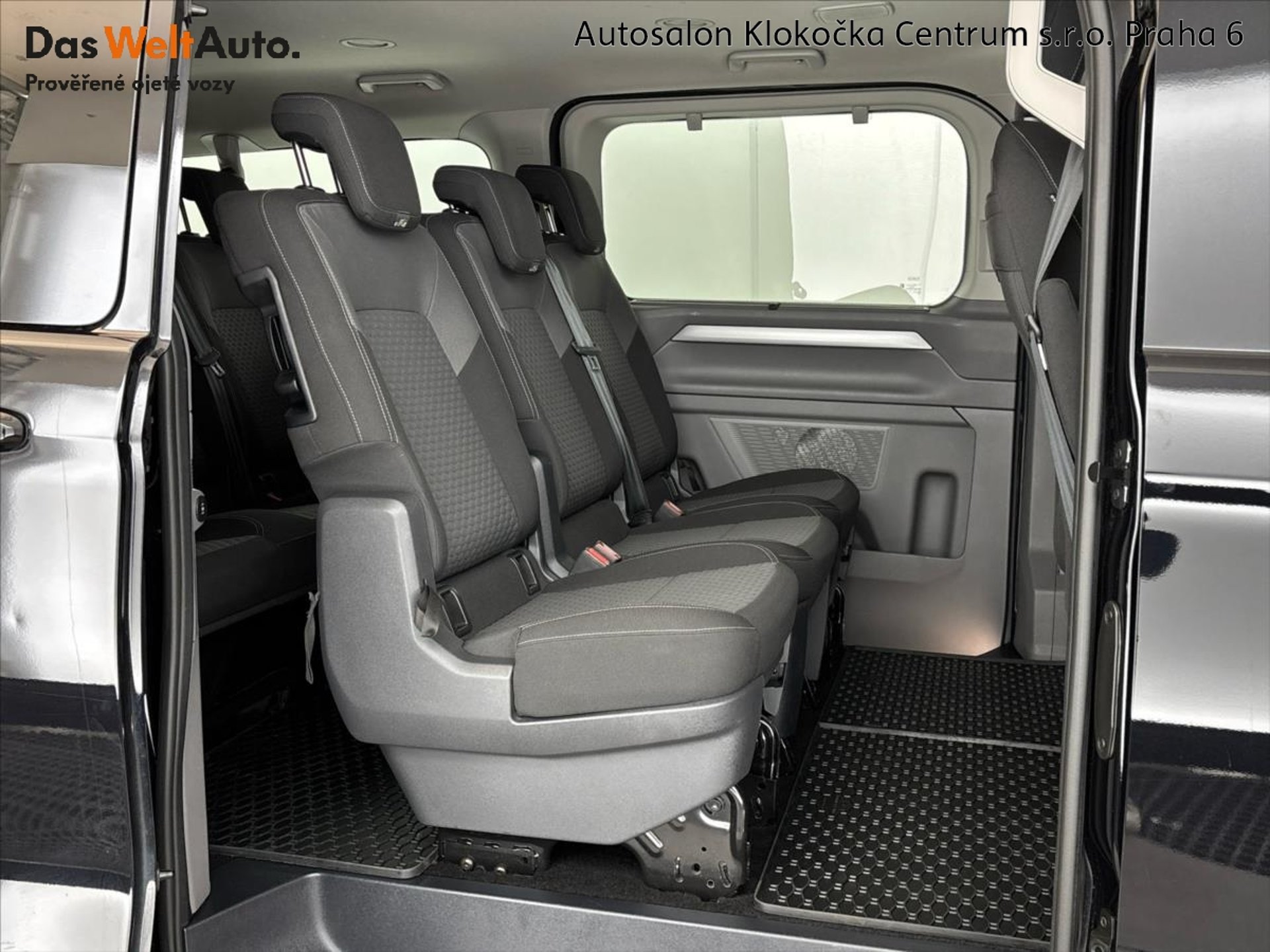 Volkswagen Caravelle