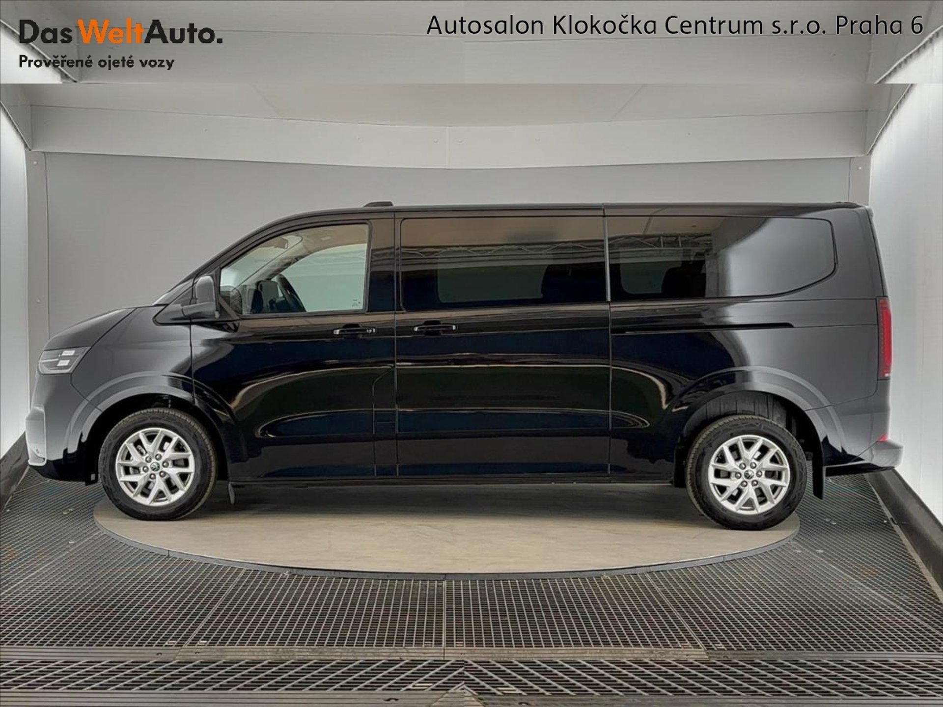Volkswagen Caravelle