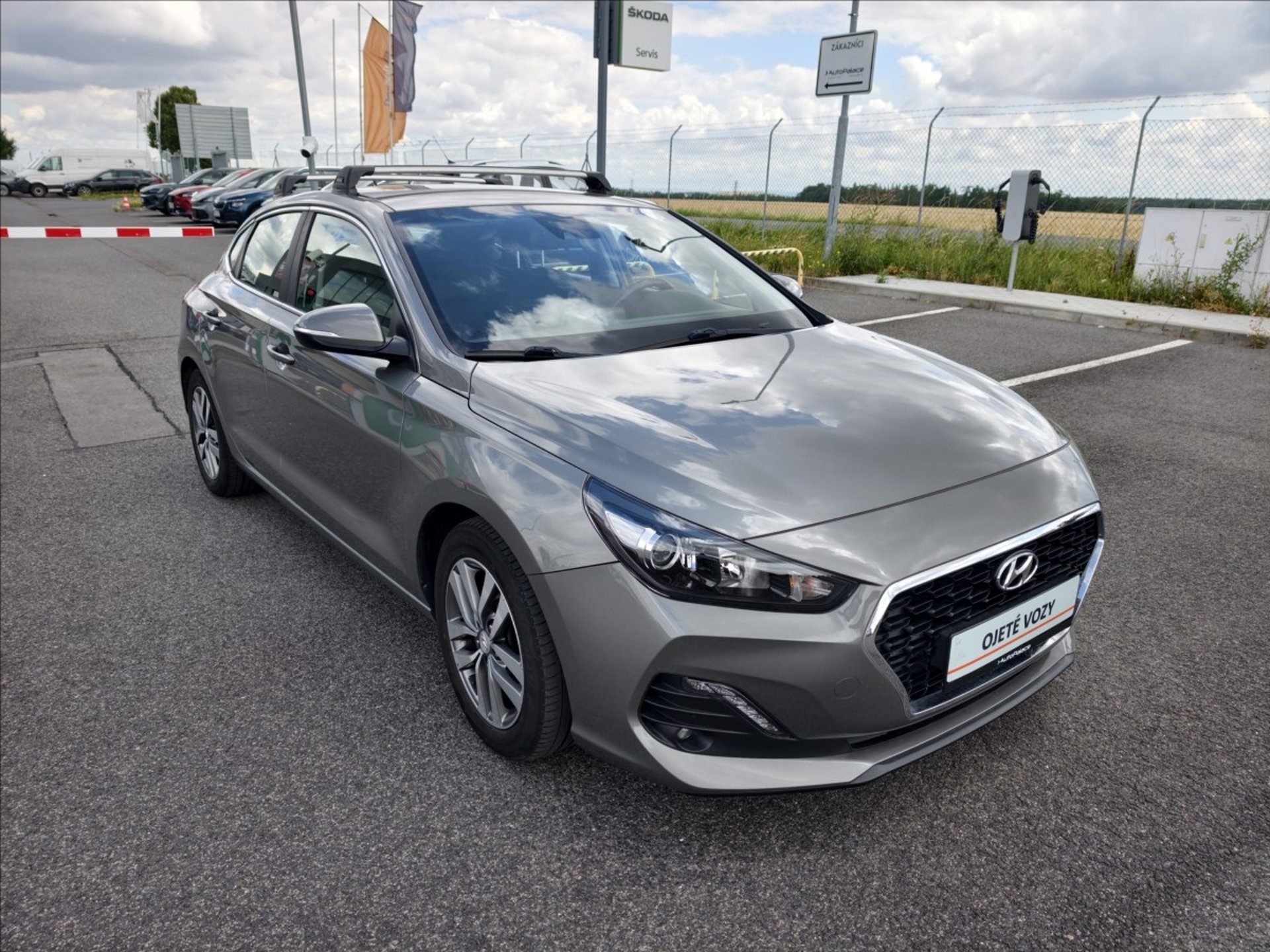 Hyundai i30 fastback