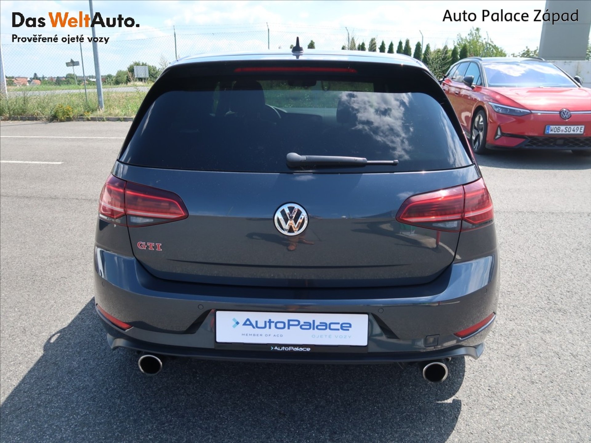 Volkswagen Golf GTI