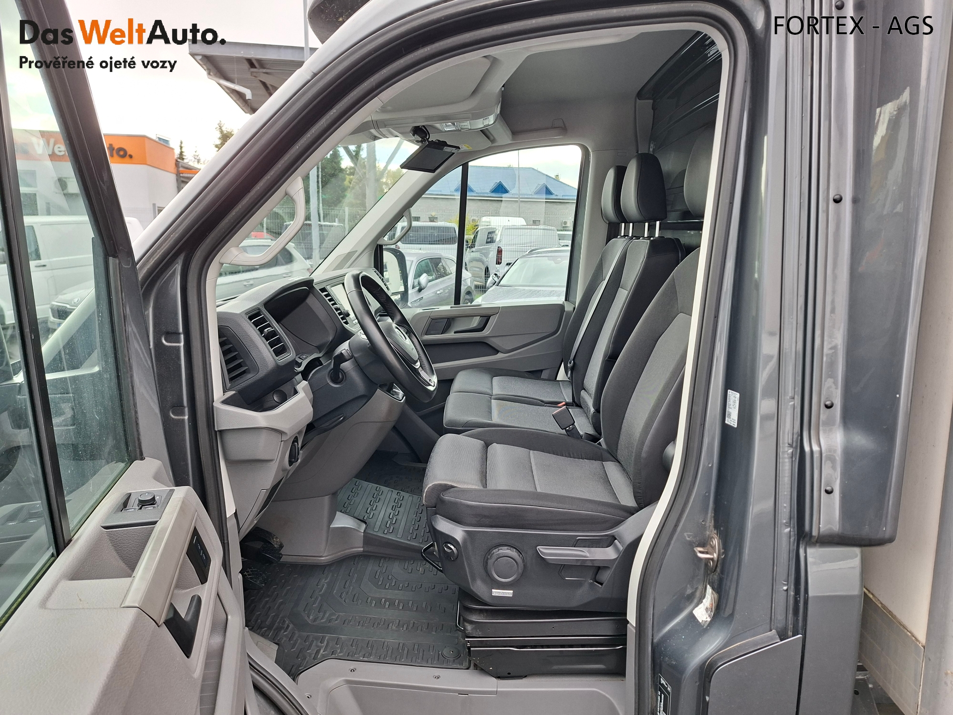 Volkswagen Crafter - skříňový vůz