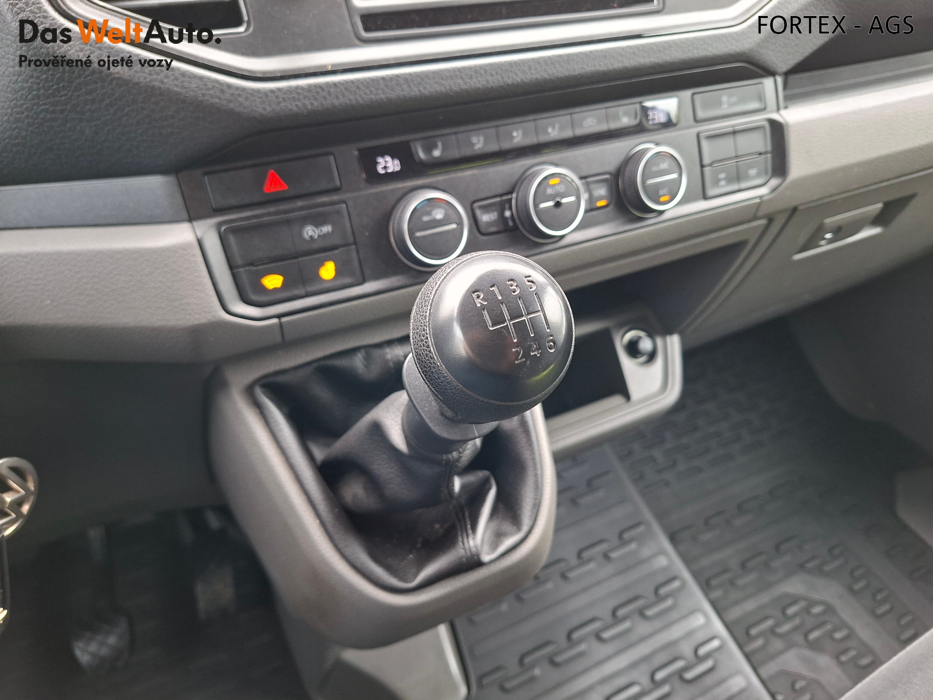 Volkswagen Crafter - skříňový vůz