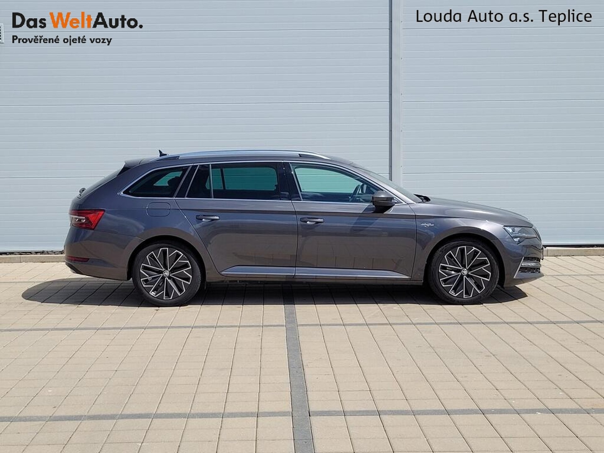 Škoda Superb