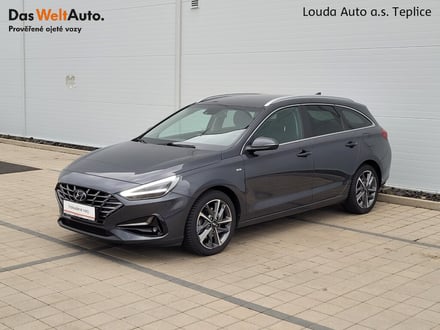 Hyundai i30 Family Smart 1.5 T-GDI 117 kW automat ,