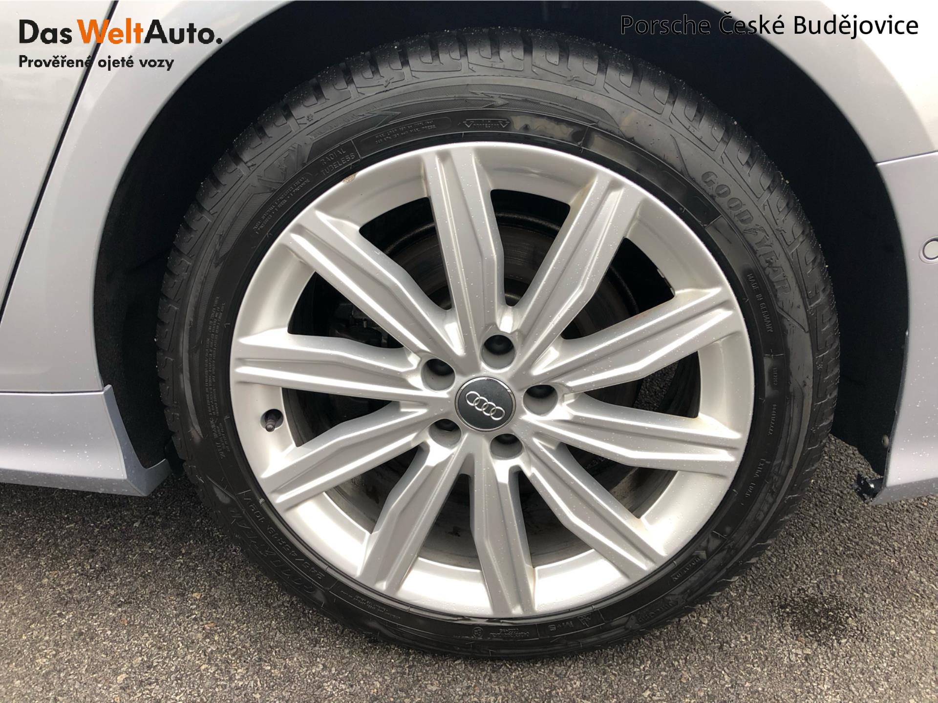 Audi A6 Avant