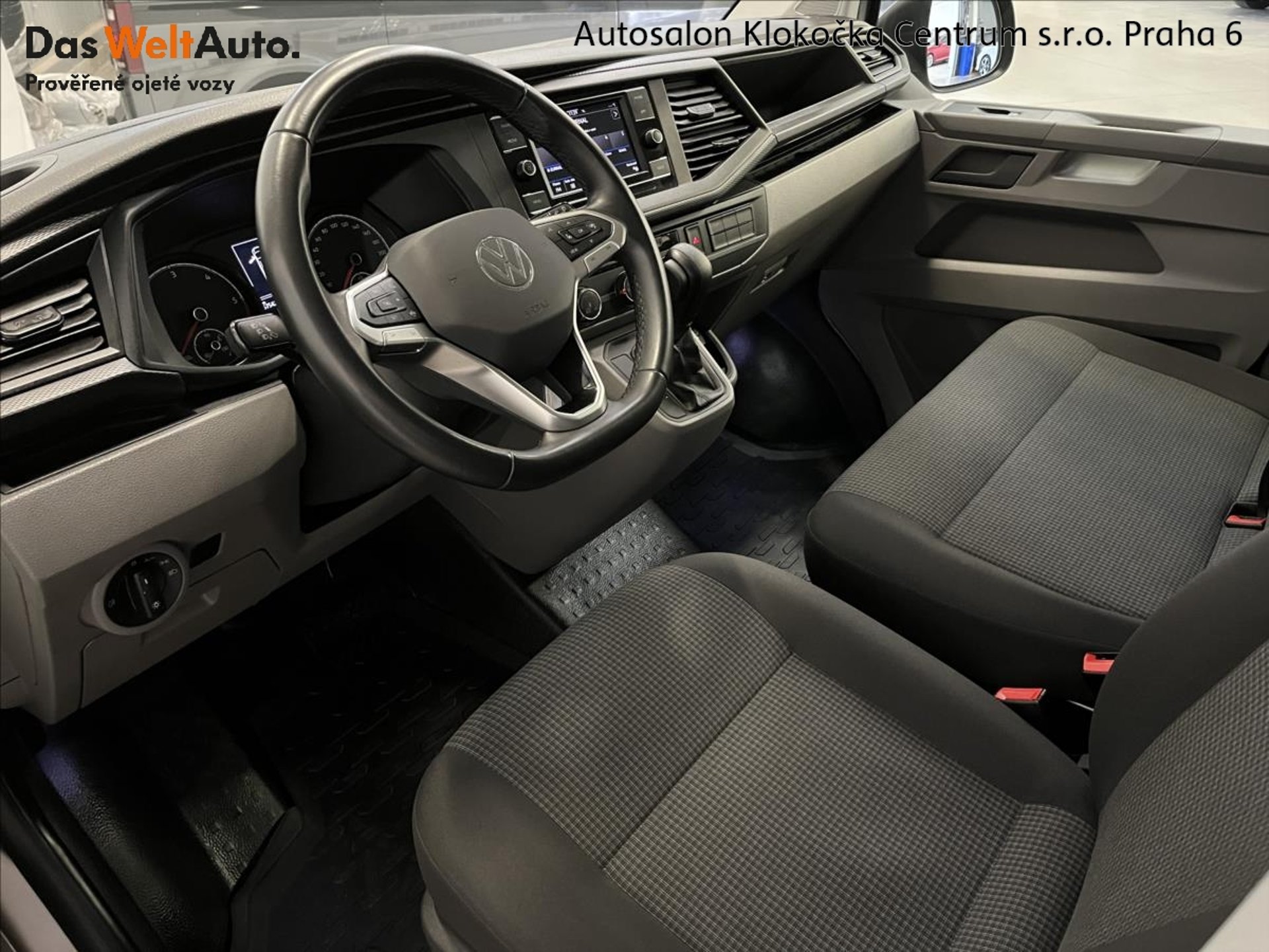 Volkswagen Transporter 6.1
