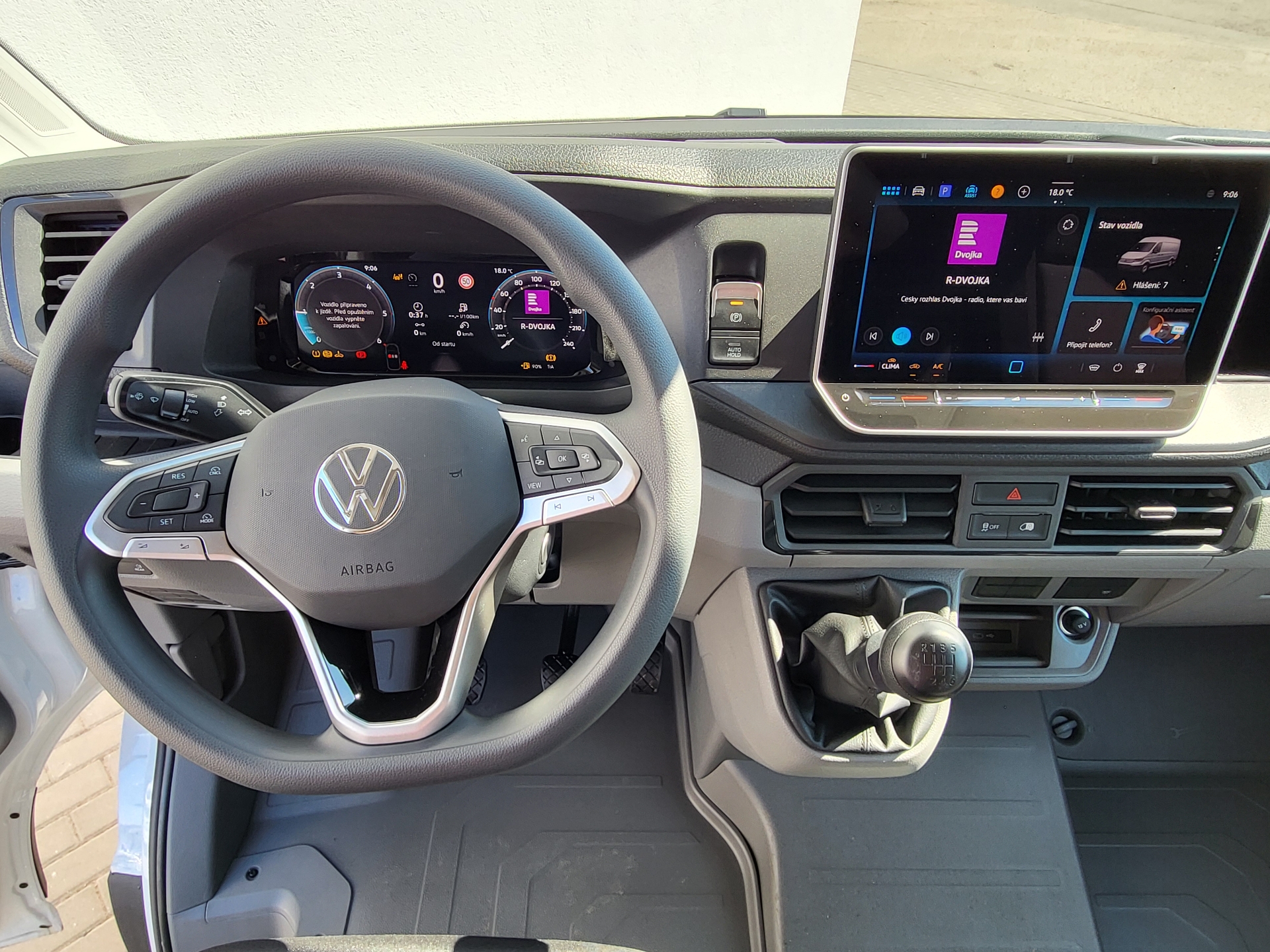 Volkswagen Crafter - skříňový vůz