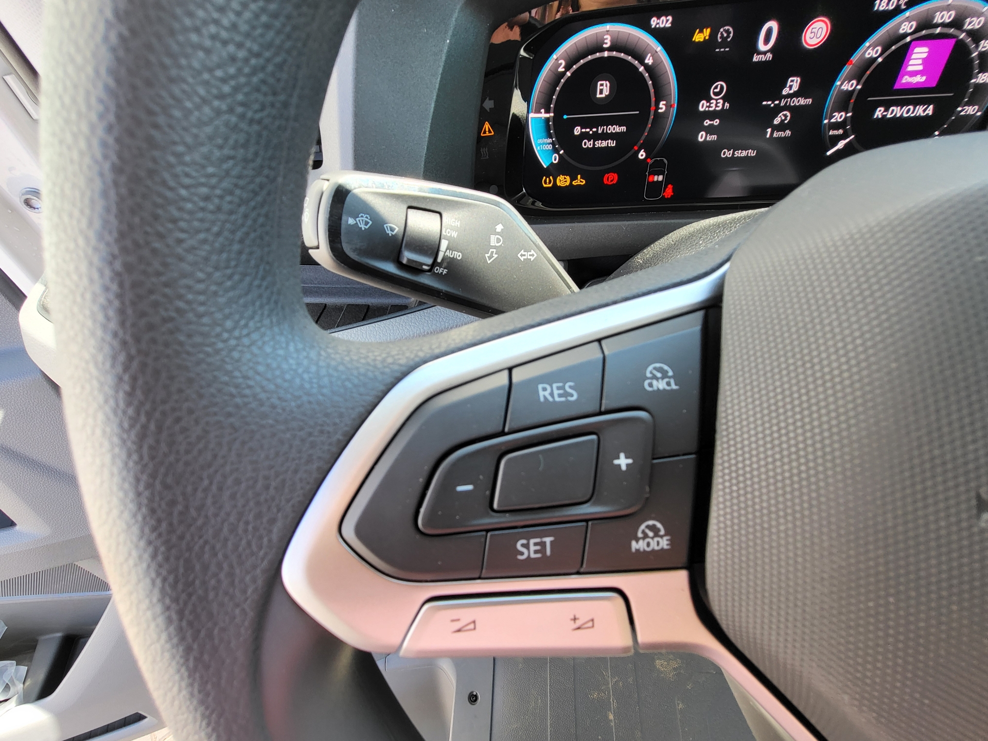Volkswagen Crafter - skříňový vůz