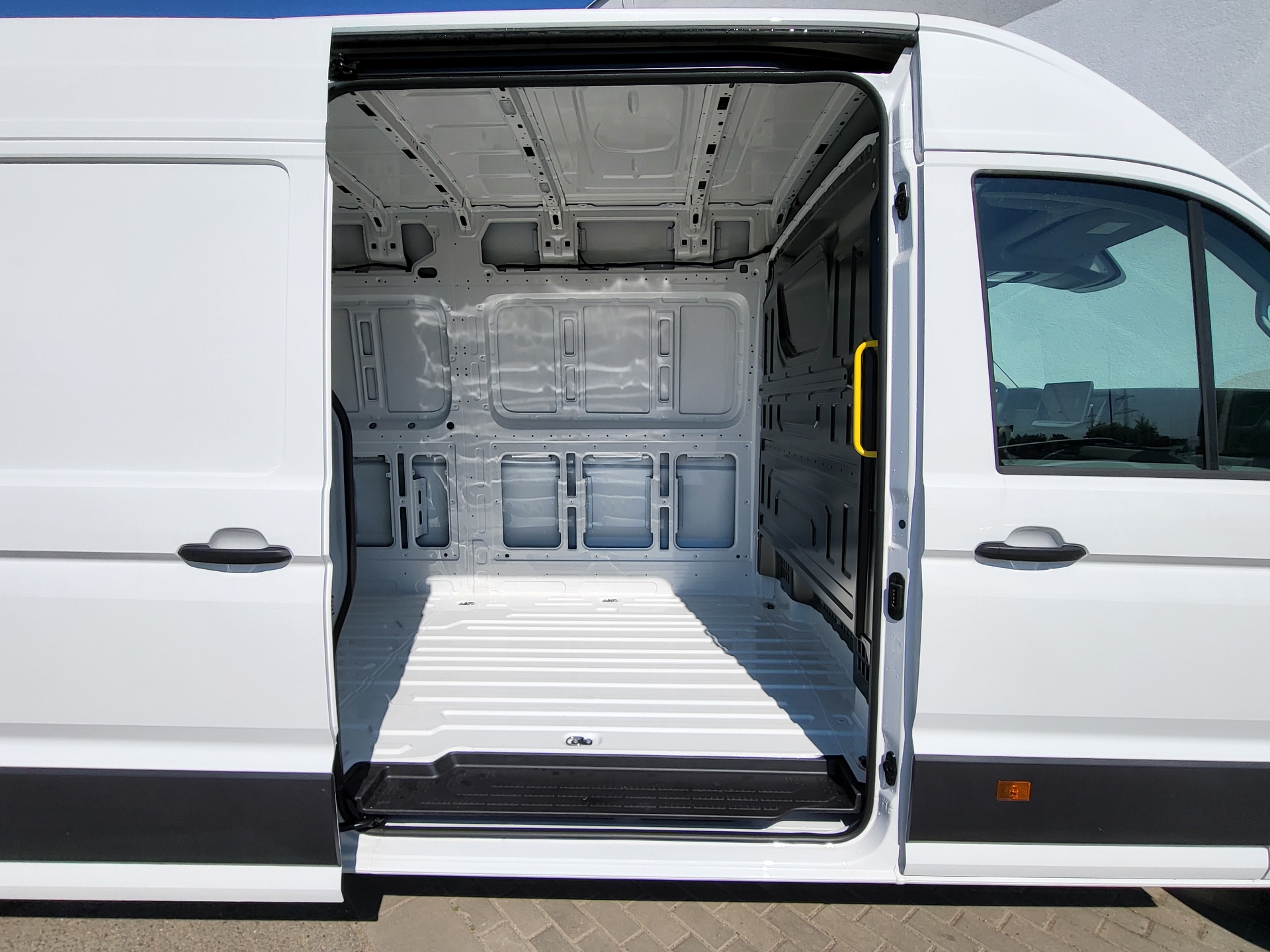 Volkswagen Crafter - skříňový vůz