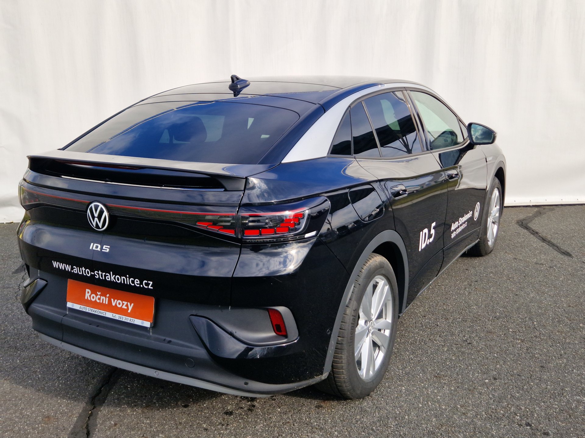 Volkswagen ID.5