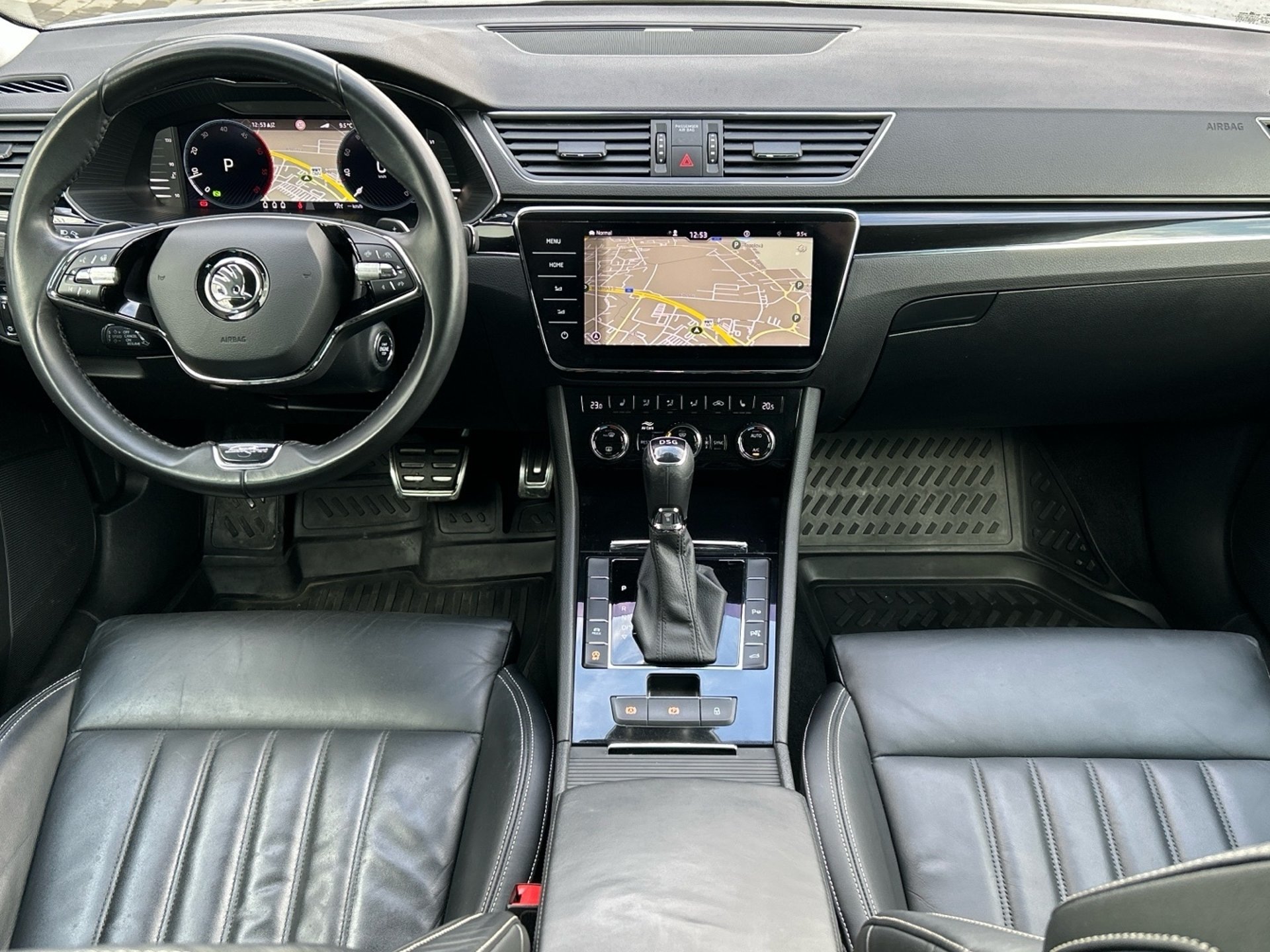 Škoda Superb