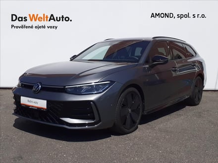 VW Passat Variant 2.0 TDI DSG 4Motion R-Line People