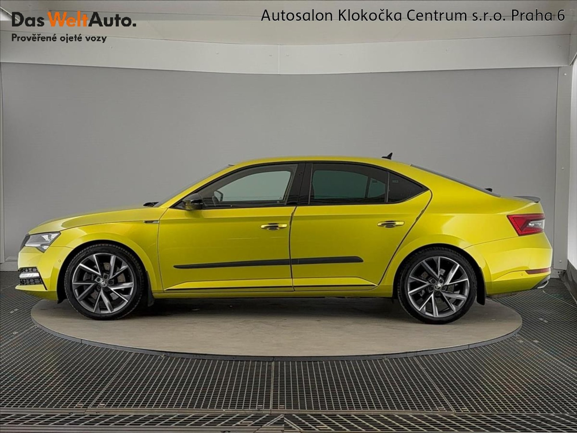 Škoda Superb