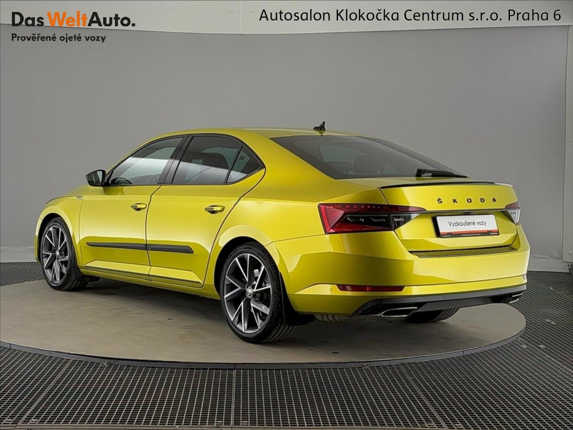 Škoda Superb