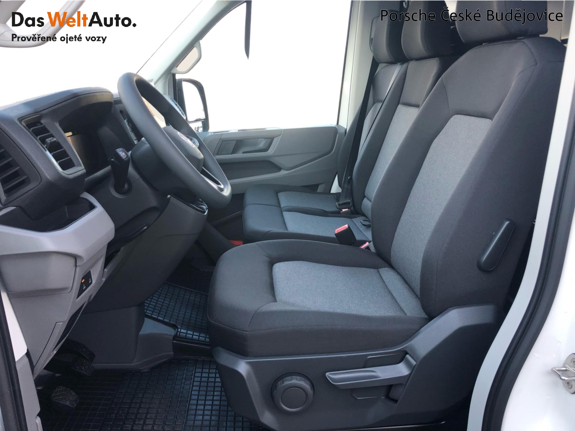 Volkswagen Crafter - skříňový vůz