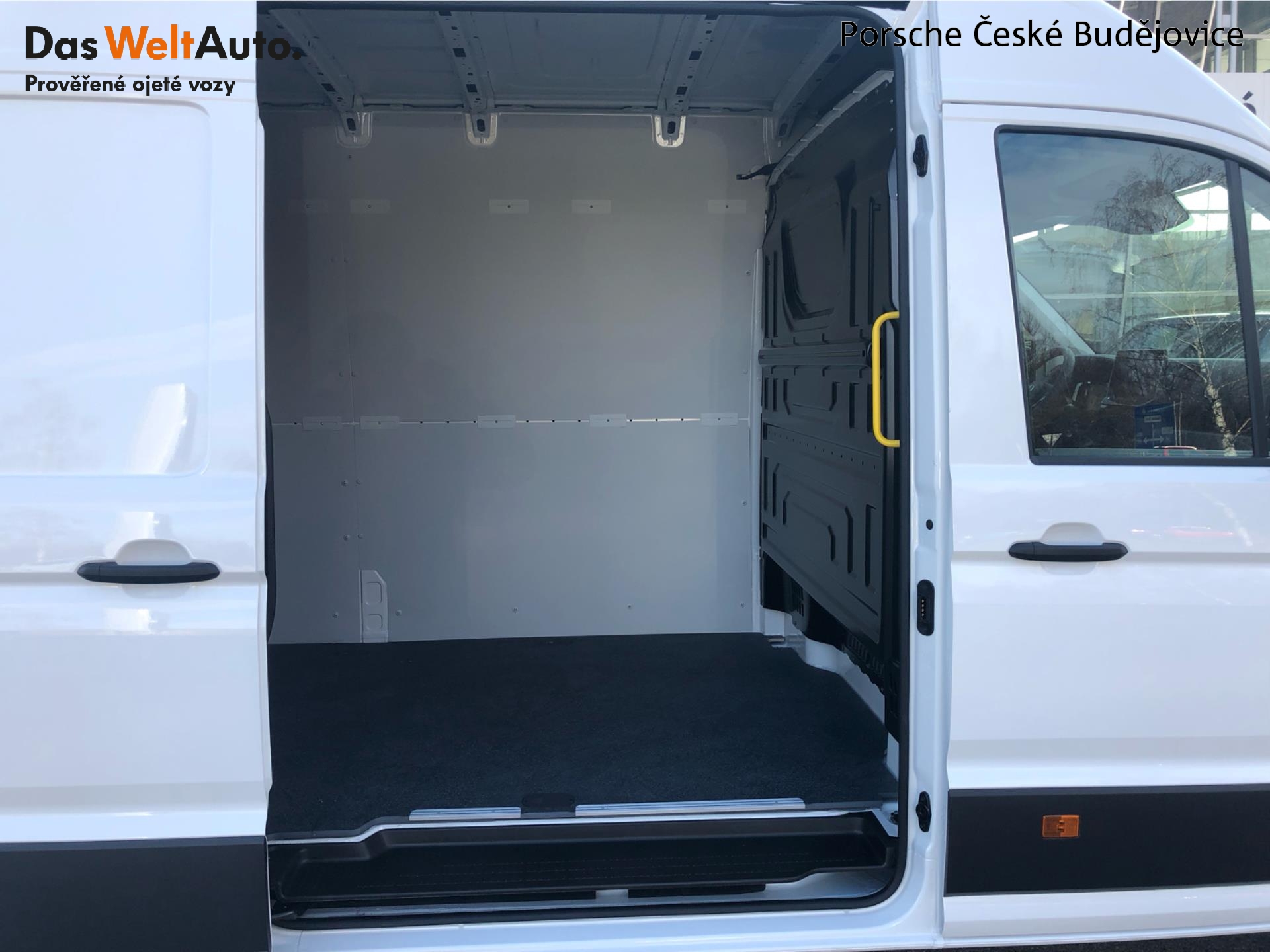Volkswagen Crafter - skříňový vůz