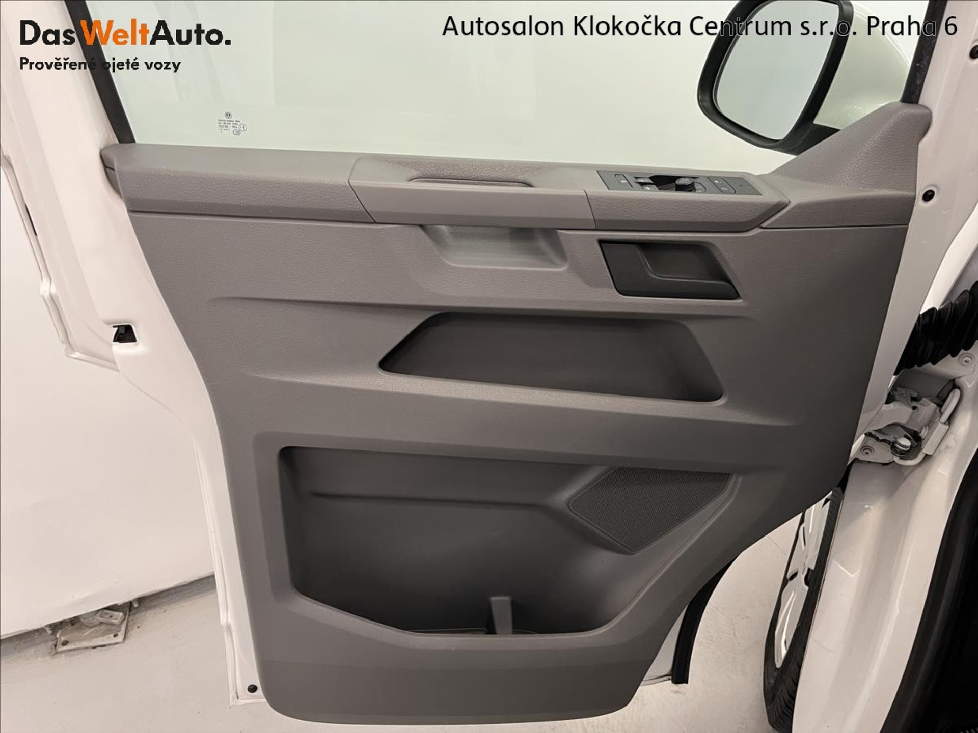 Volkswagen Transporter 6.1 Kombi