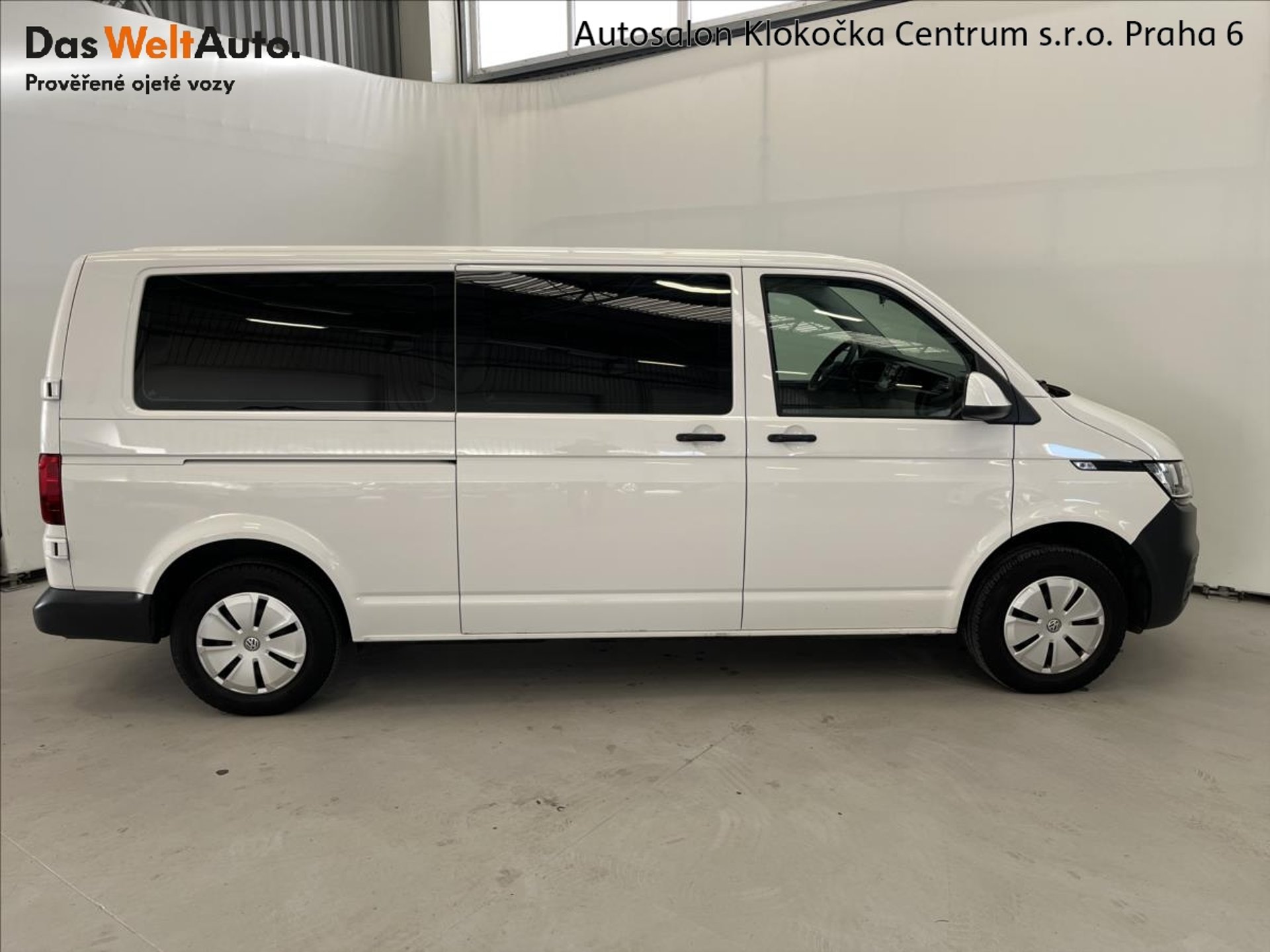 Volkswagen Transporter 6.1 Kombi