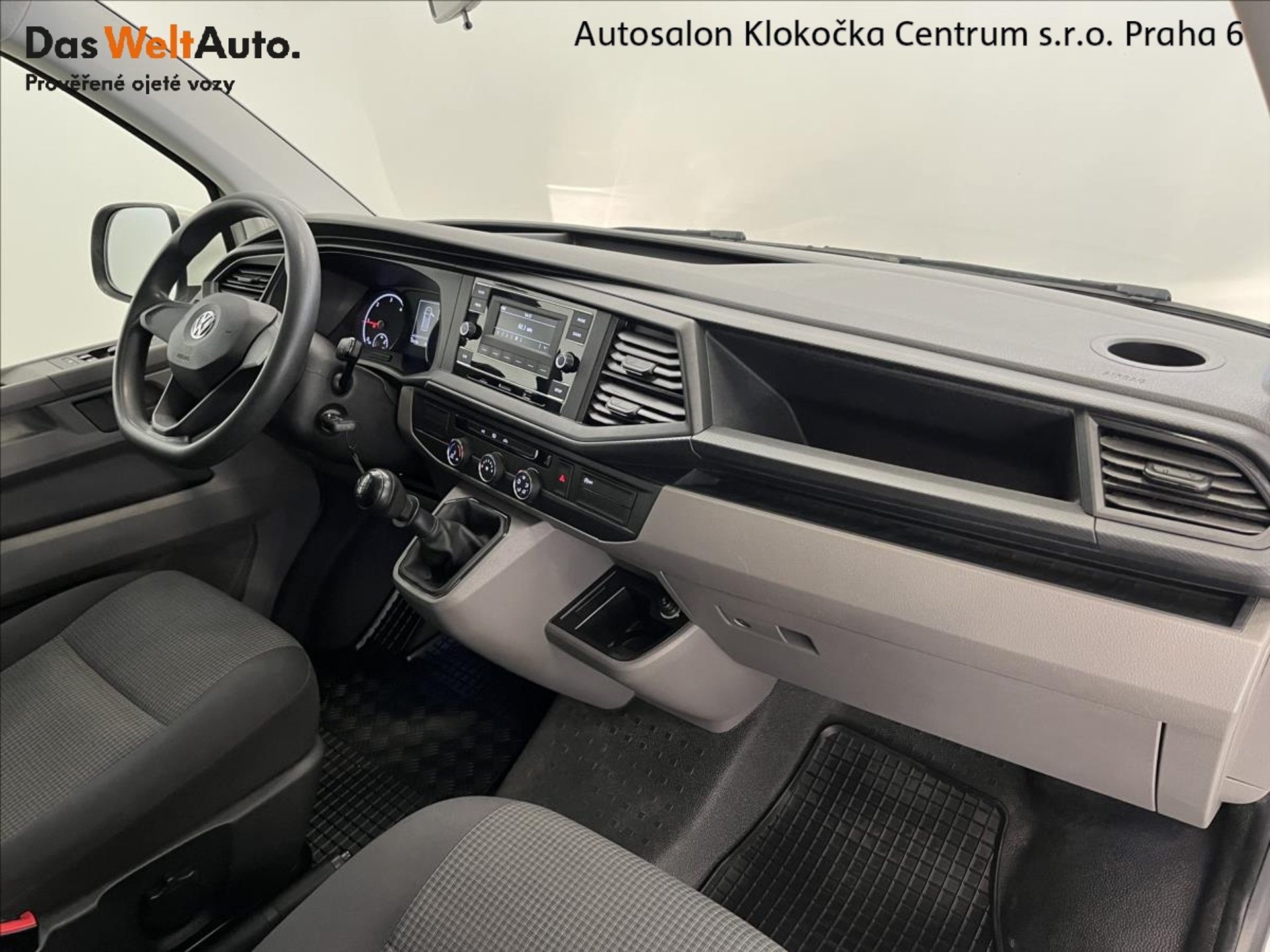 Volkswagen Transporter 6.1 Kombi