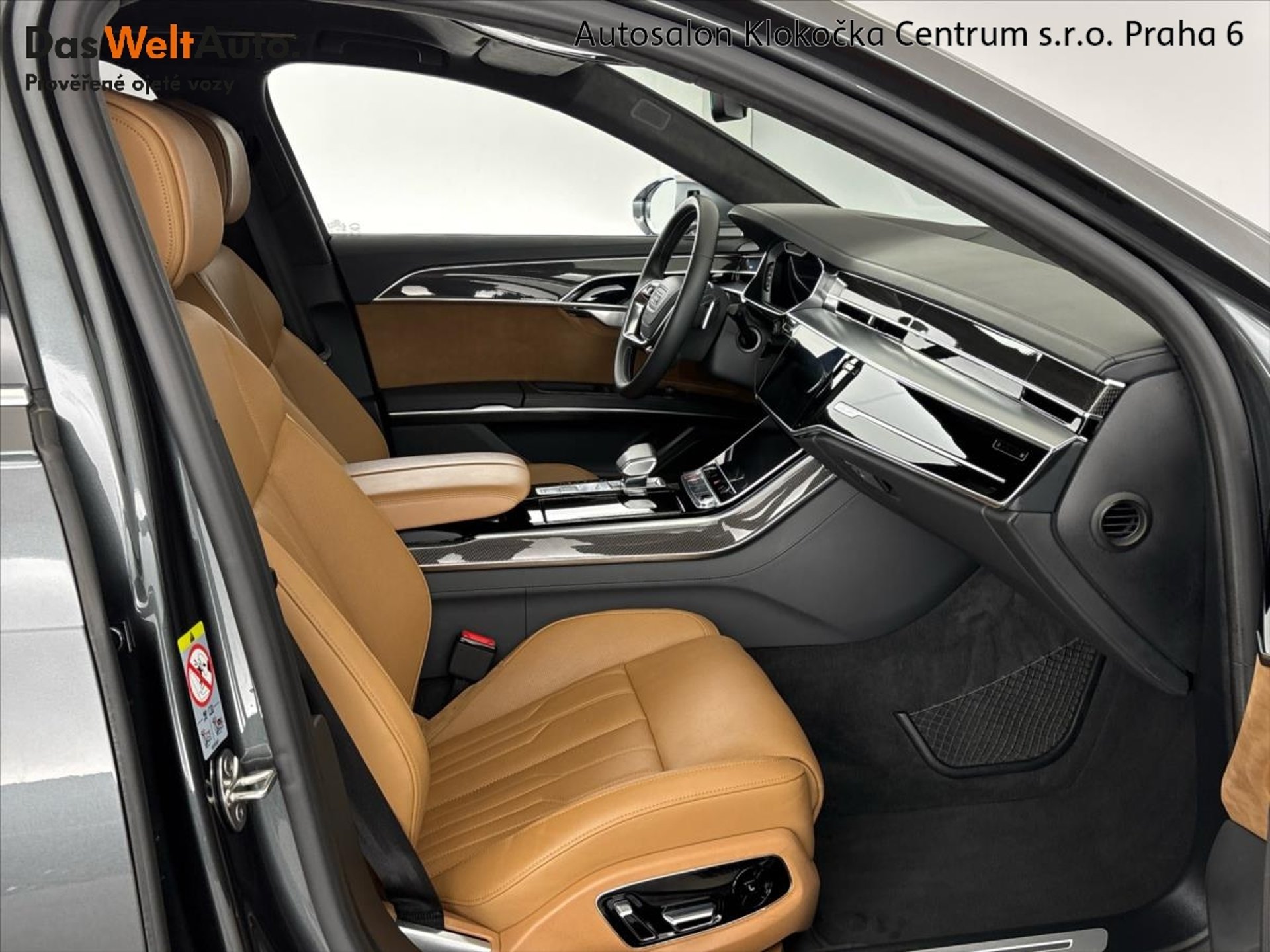 Audi S8