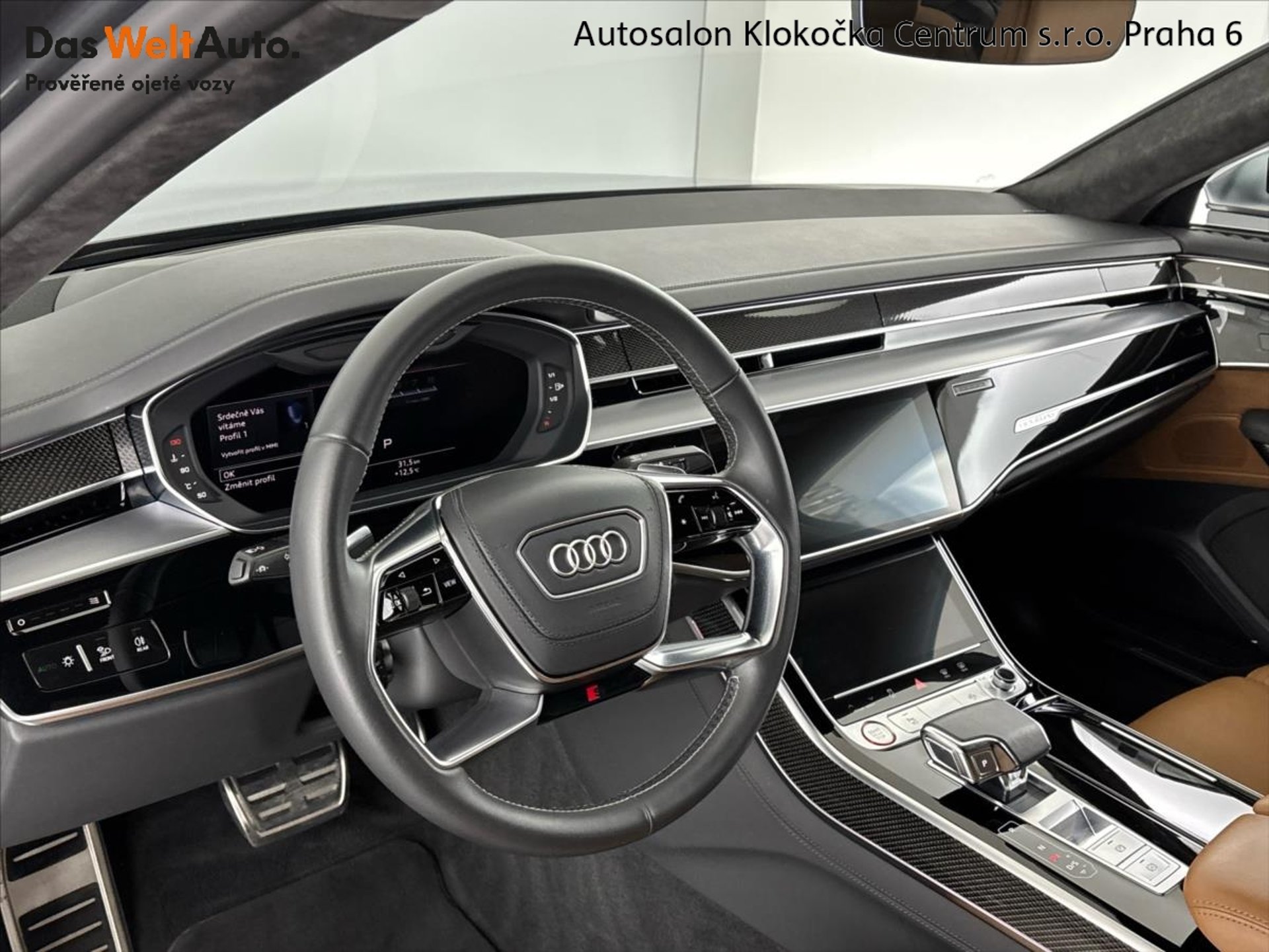Audi S8