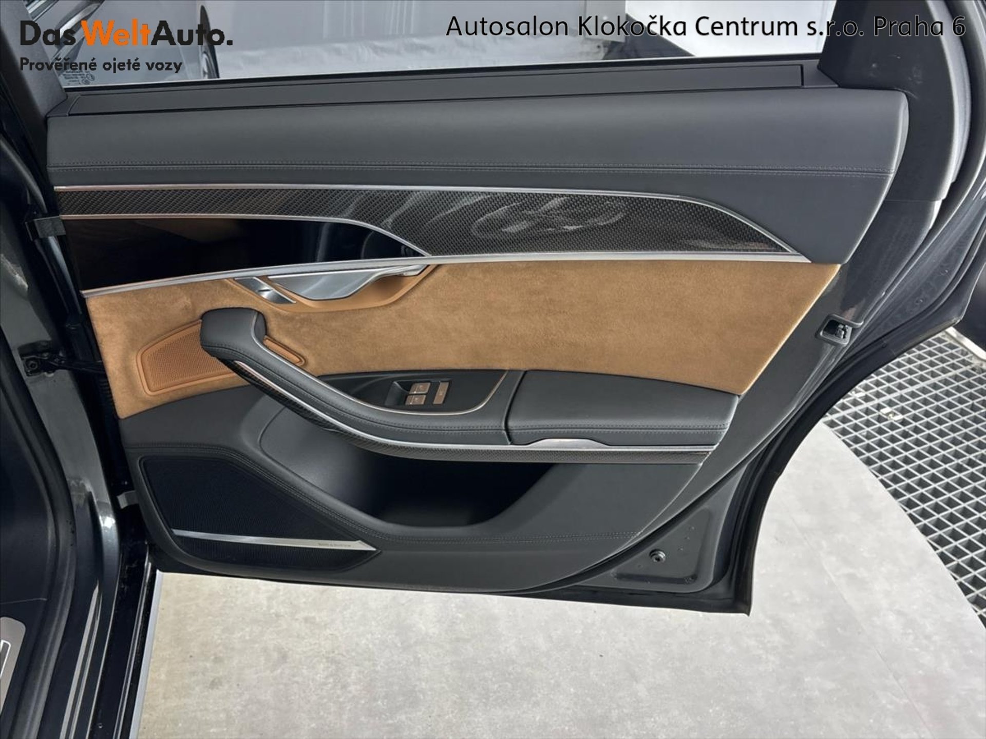 Audi S8