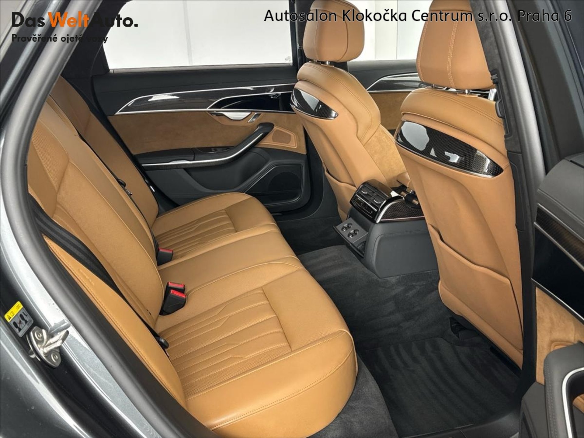 Audi S8