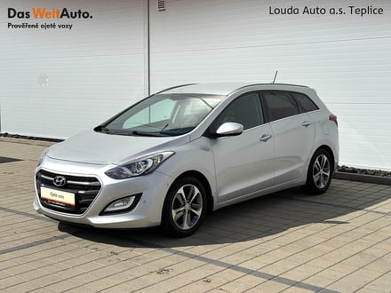 Hyundai i30  1.6 CRDi 100 kW manuál ,