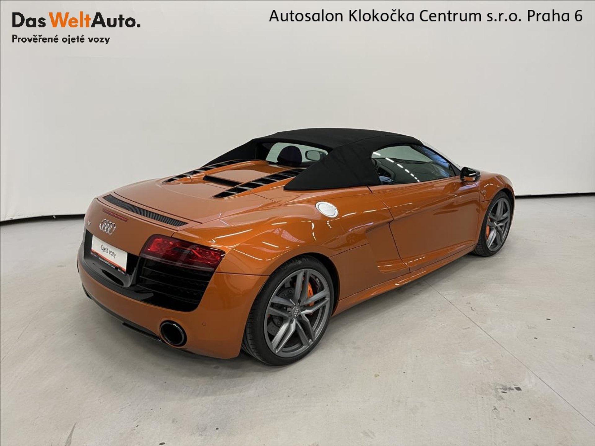 Audi R8