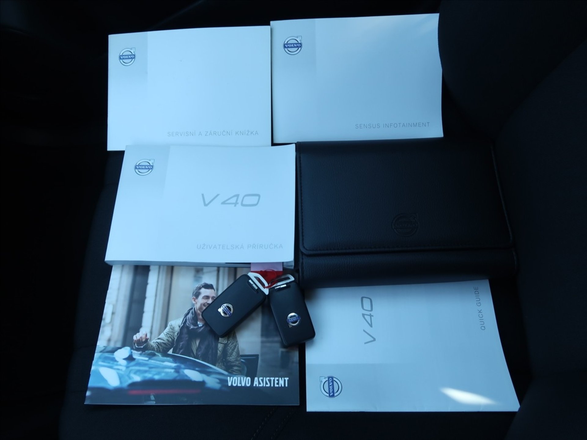 Volvo V40