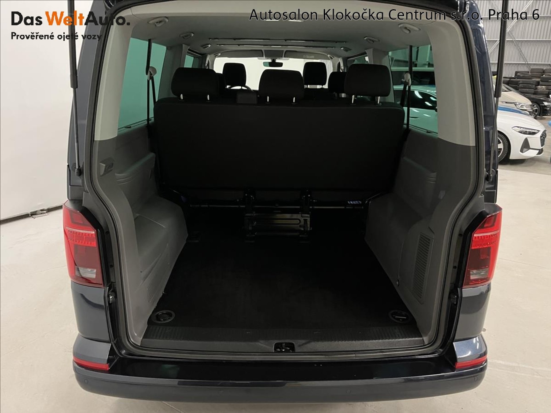 Volkswagen Caravelle