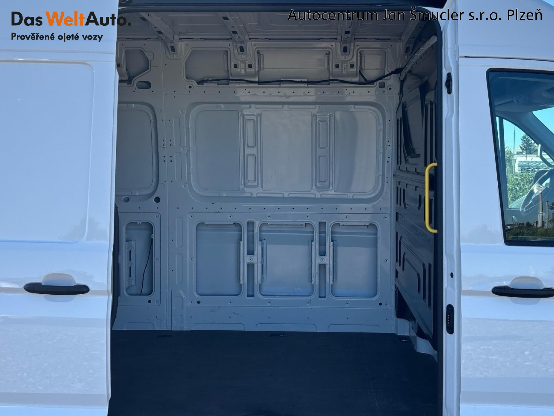 Volkswagen Crafter - skříňový vůz