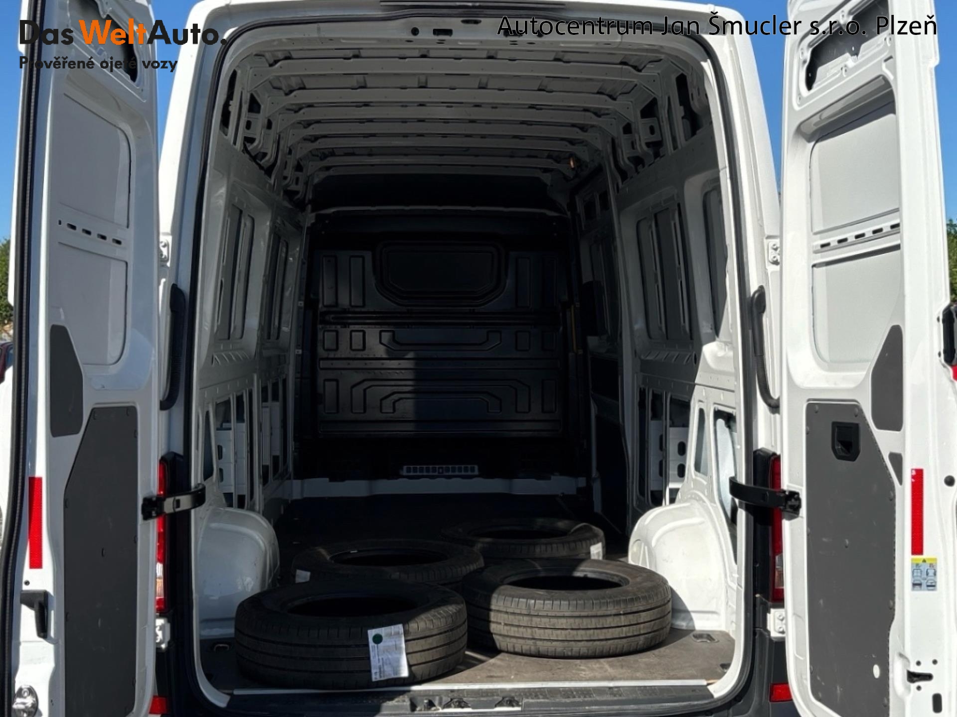 Volkswagen Crafter - skříňový vůz