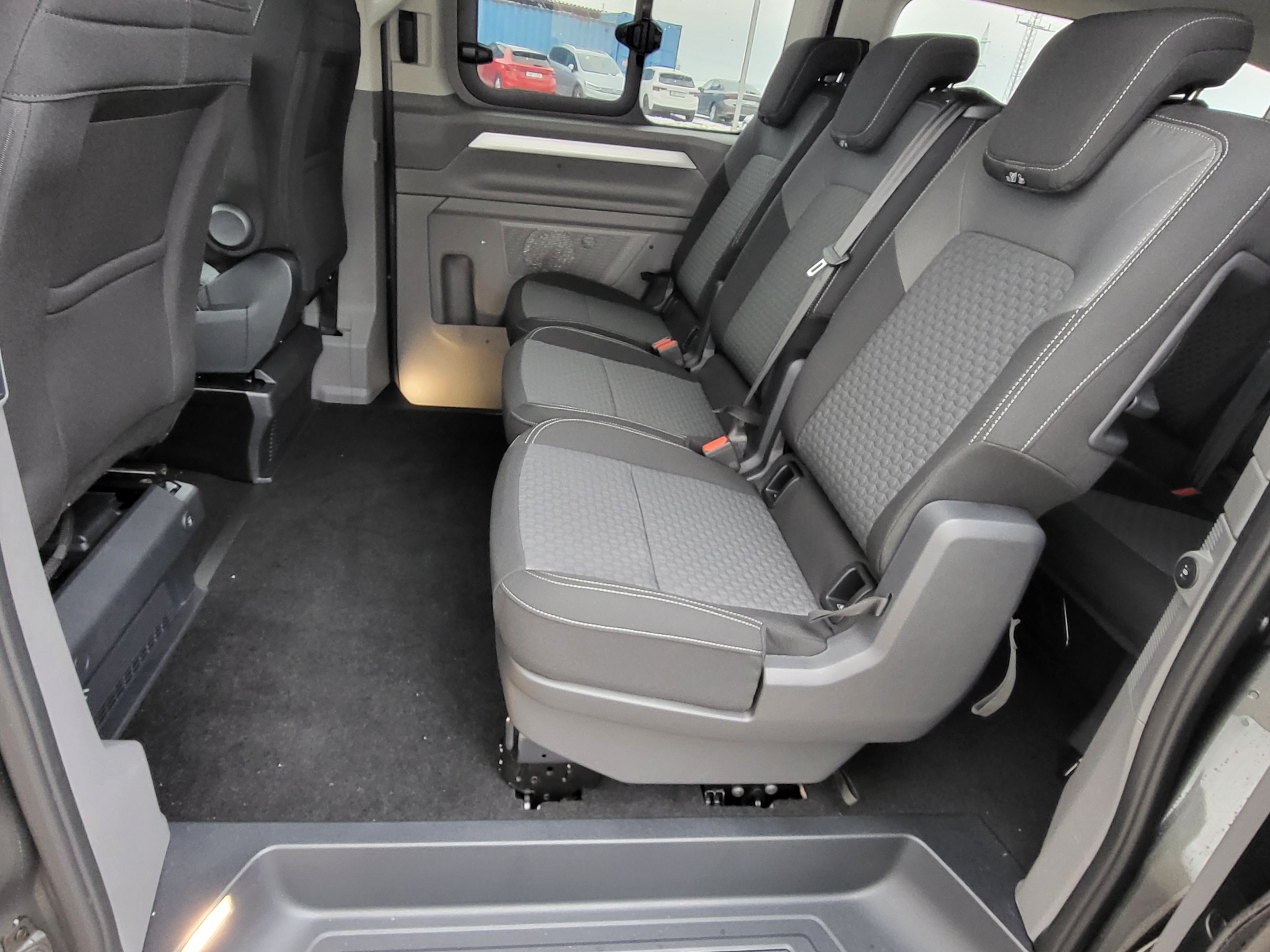 Volkswagen Caravelle