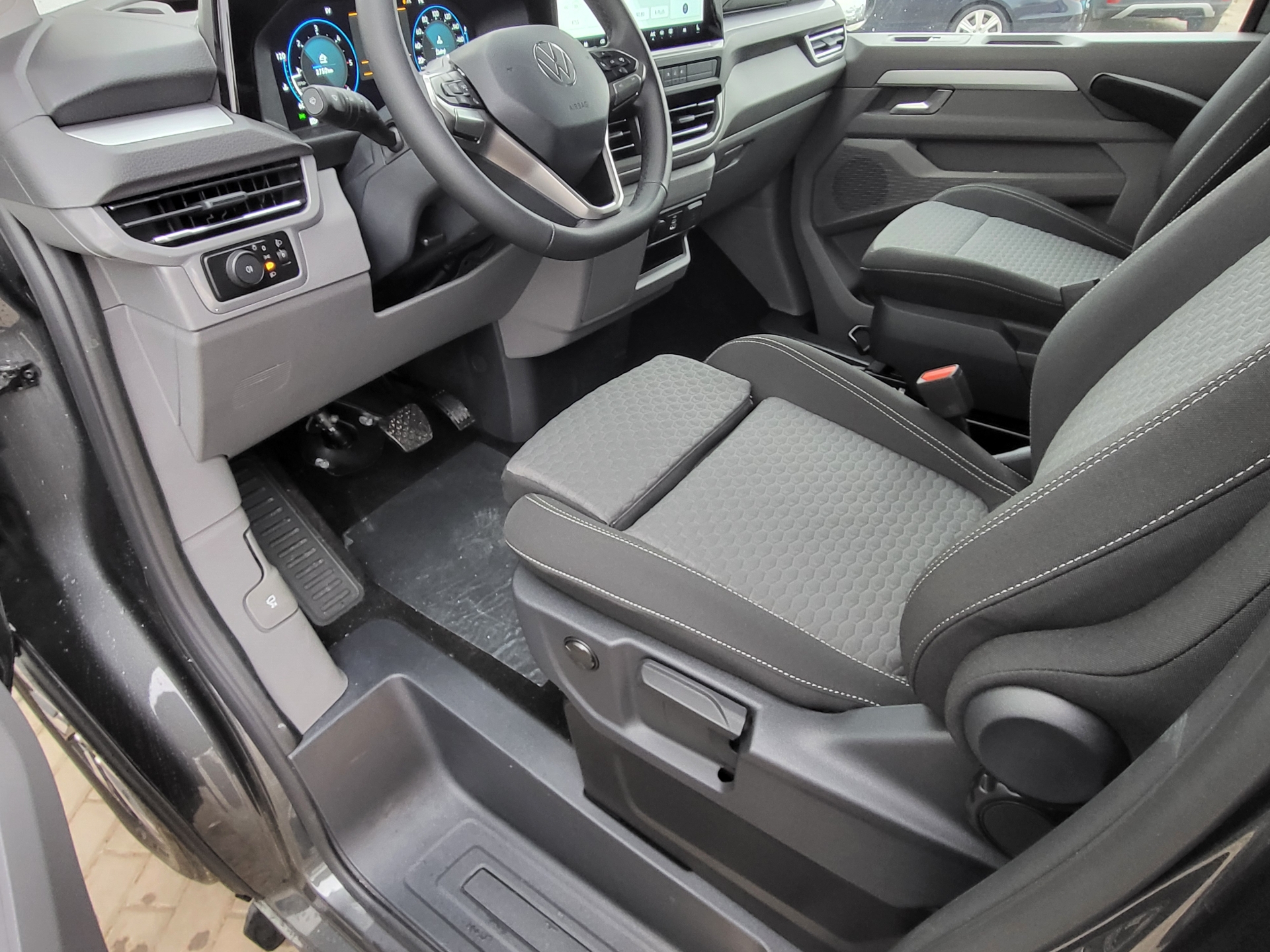 Volkswagen Caravelle