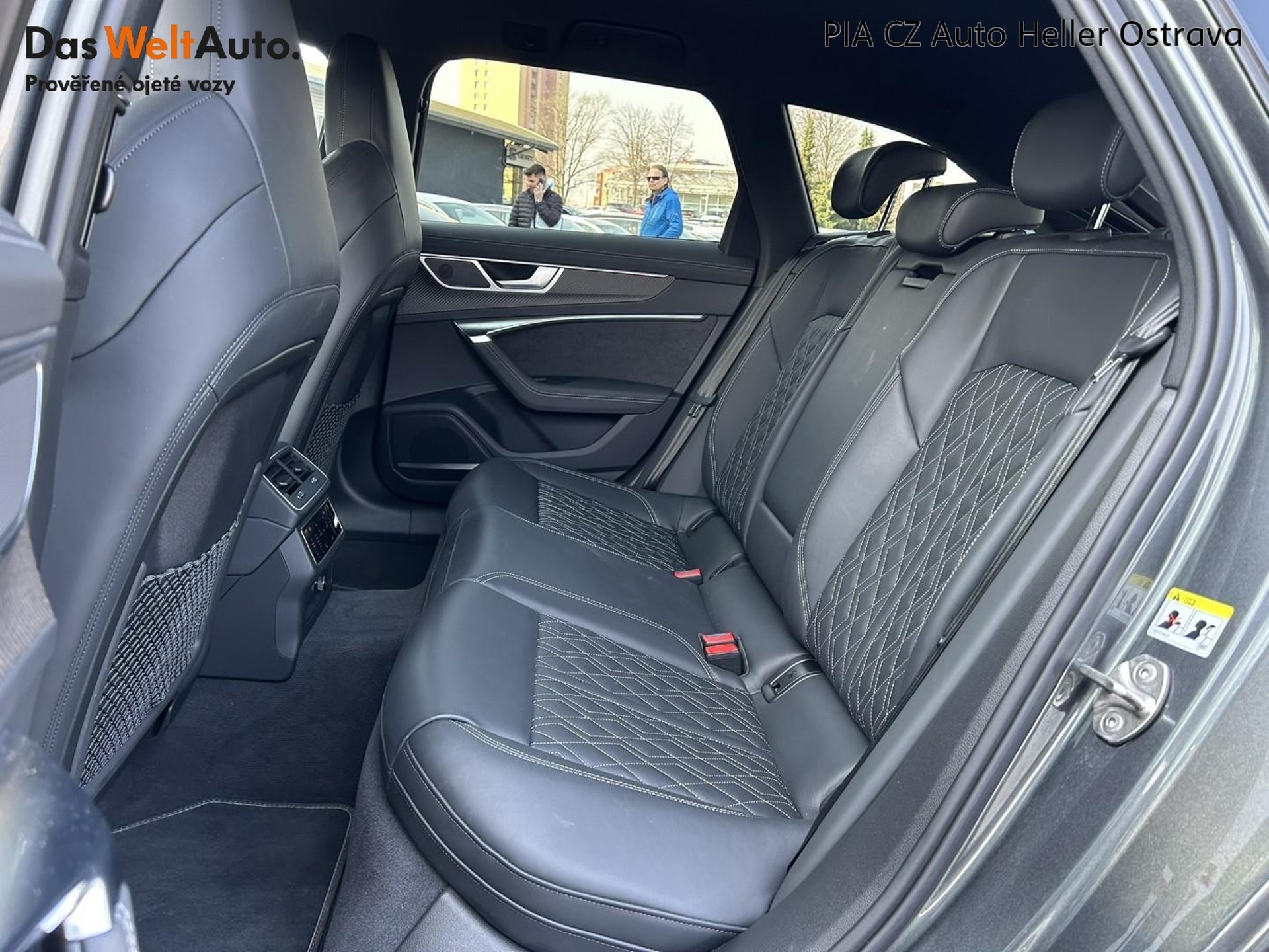 Audi S6 Avant