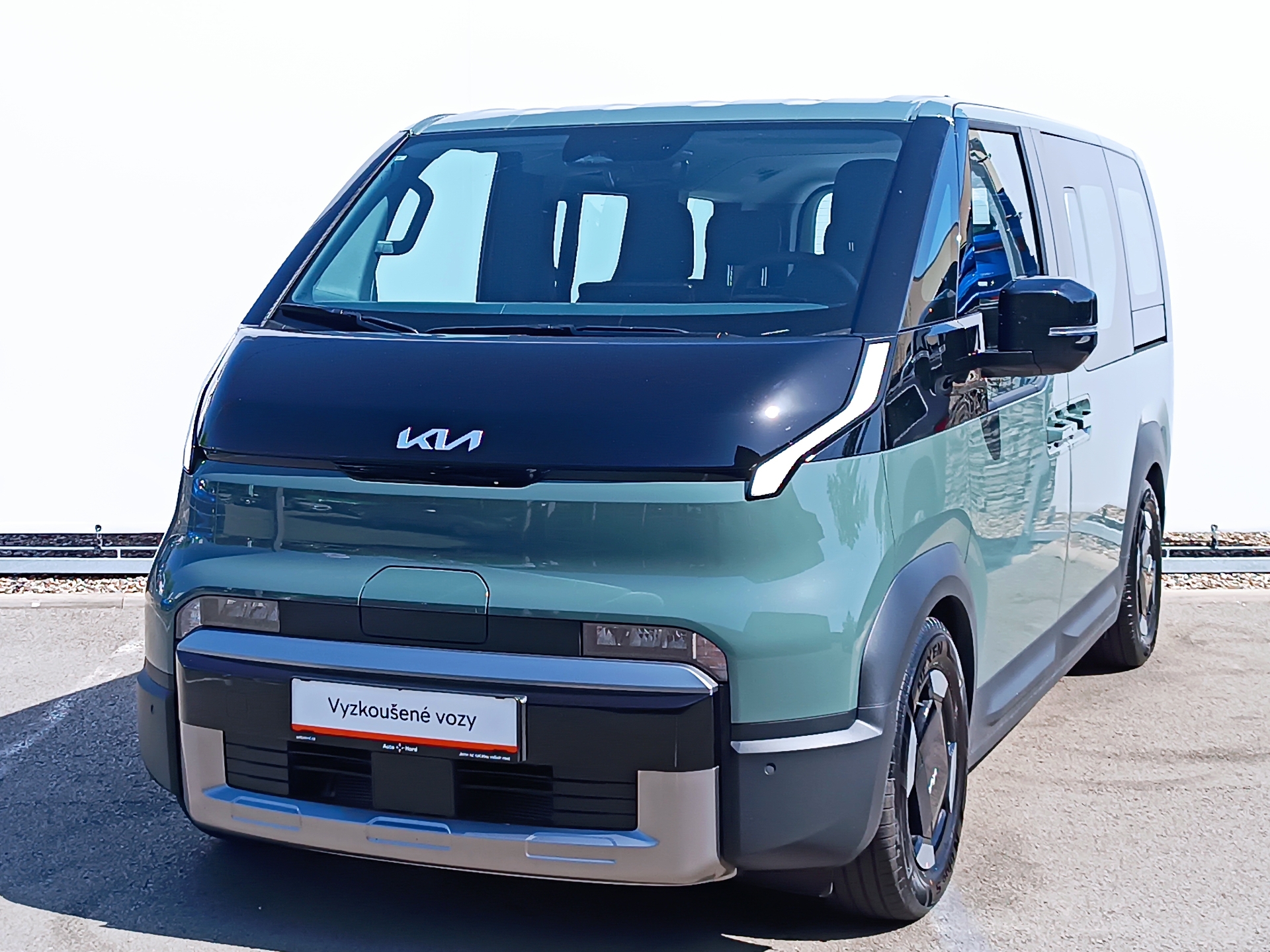 Kia PV5 Passenger