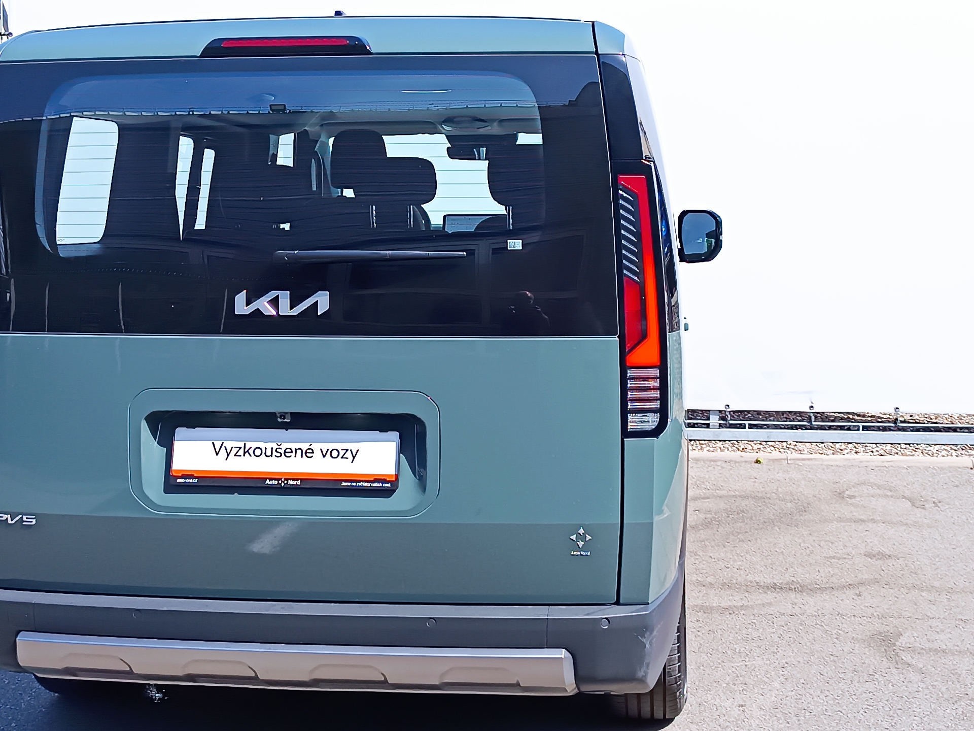 Kia PV5 Passenger