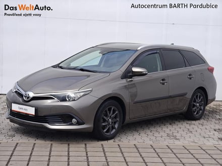 Toyota Auris 1,6 / 97 kW