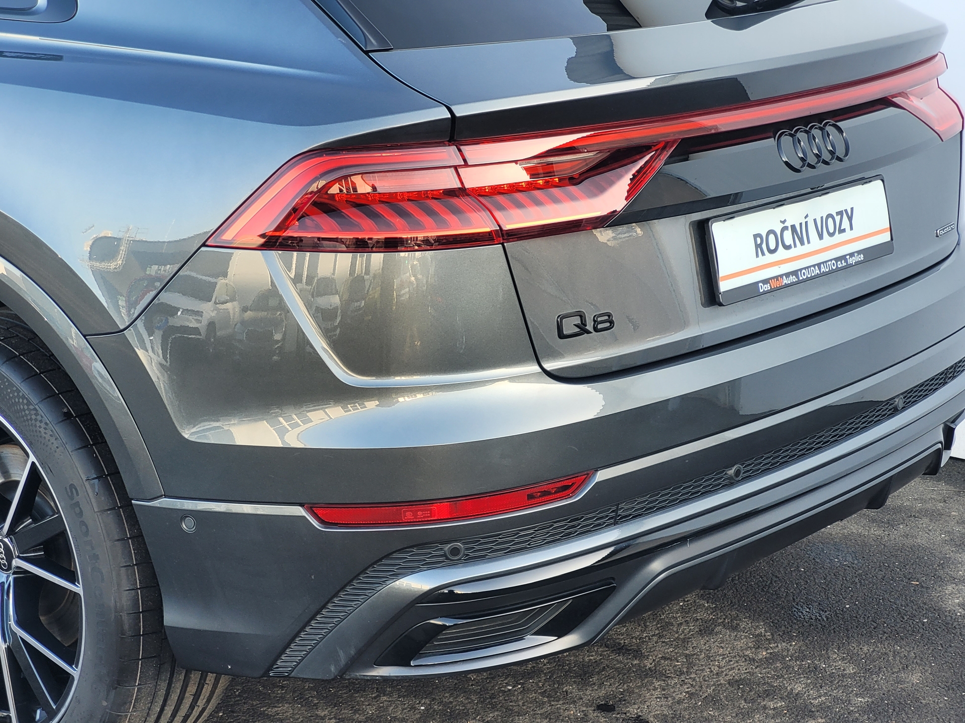 Audi Q8