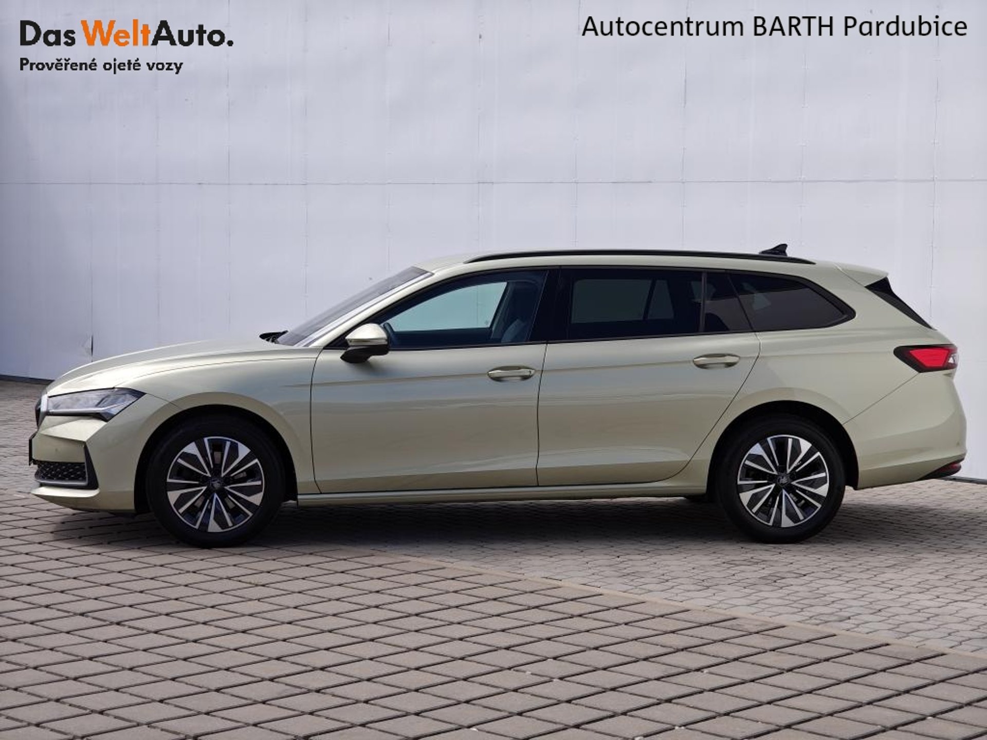 Škoda Superb