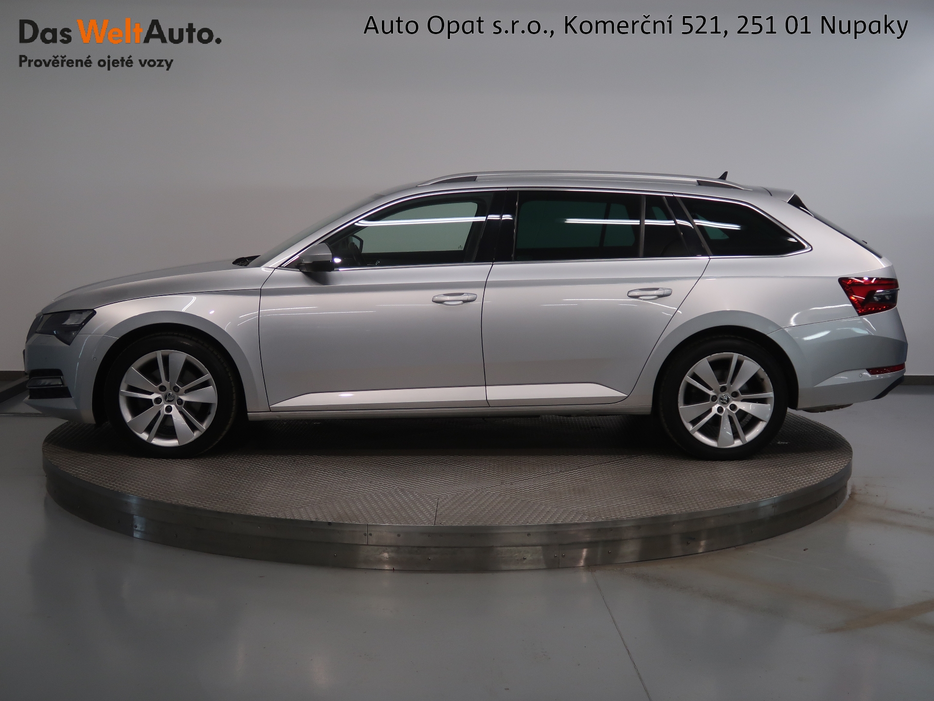 Škoda Superb