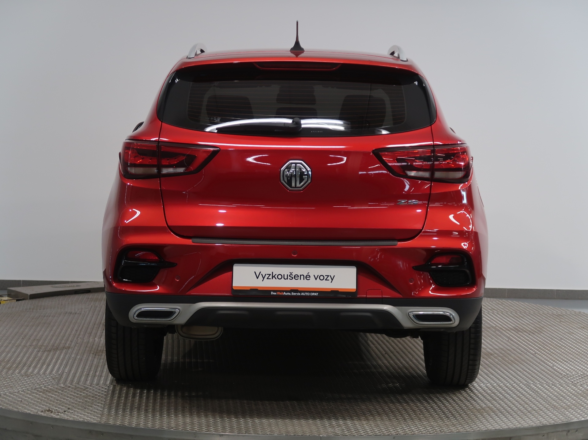 MG ZS