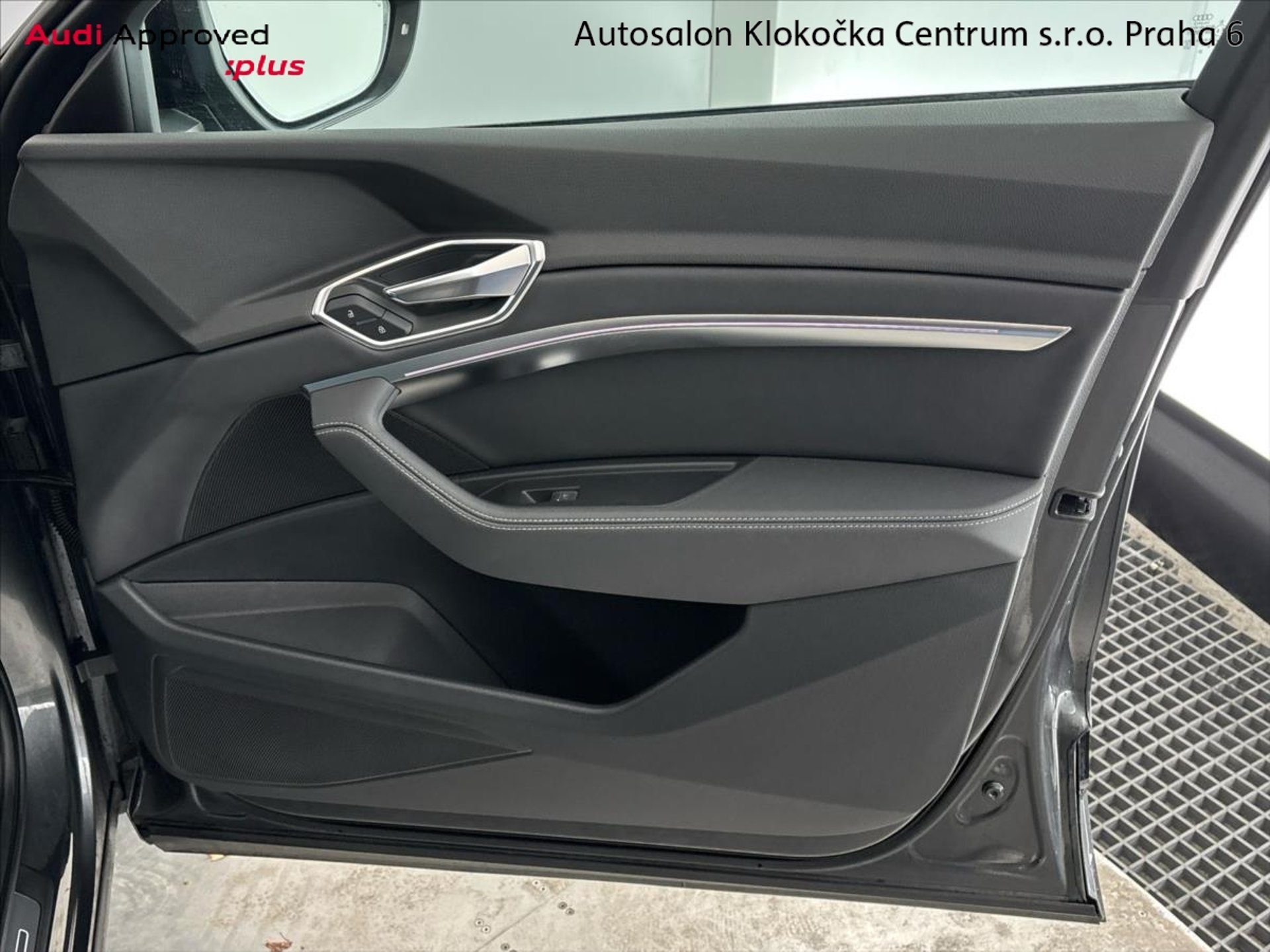 Audi Q8 e-tron