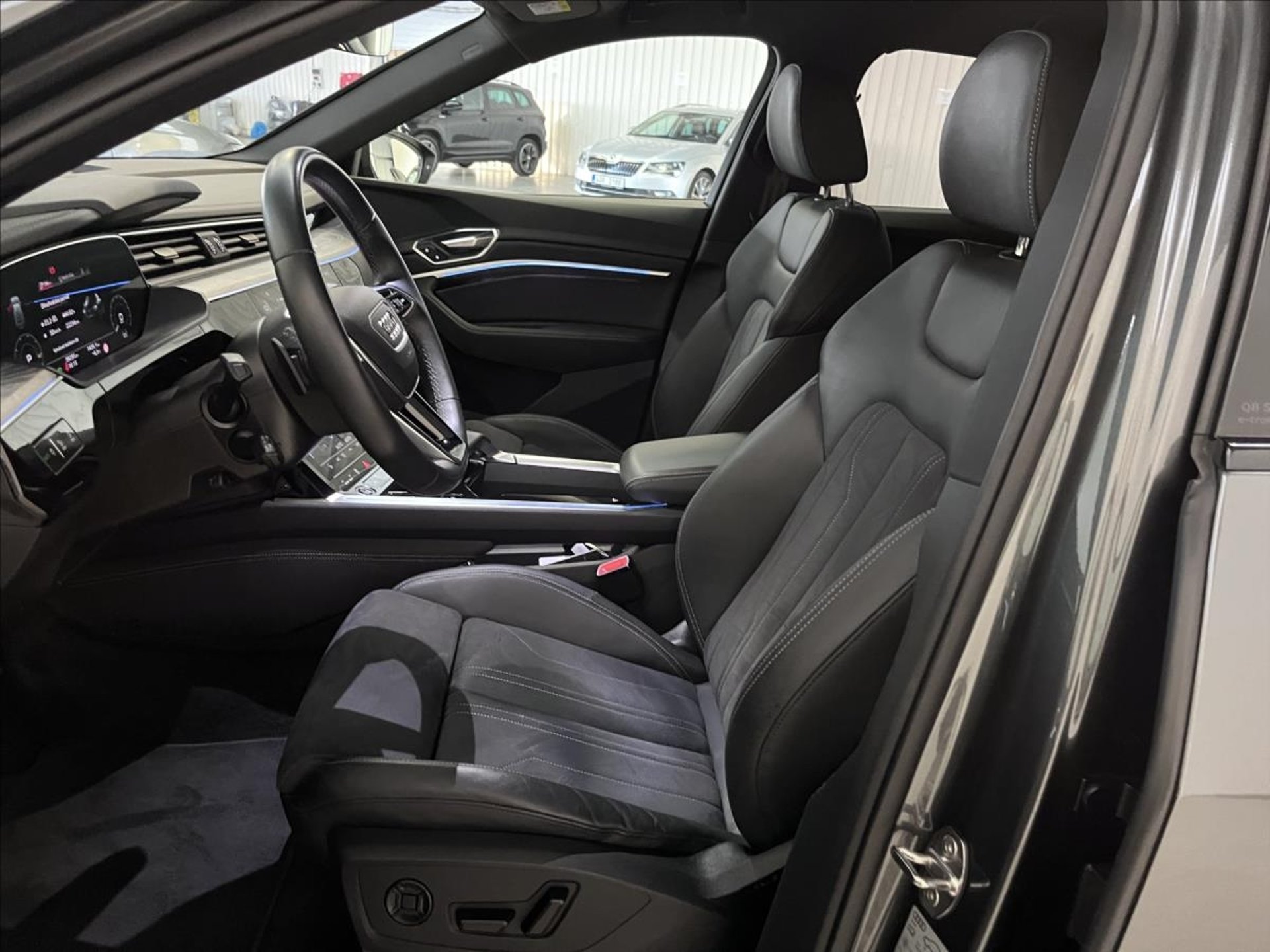 Audi Q8 e-tron