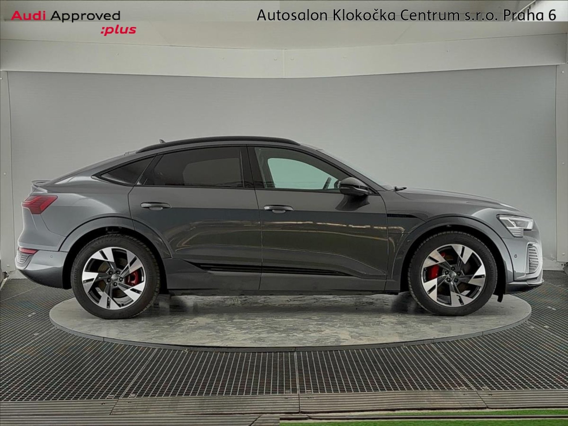 Audi Q8 e-tron