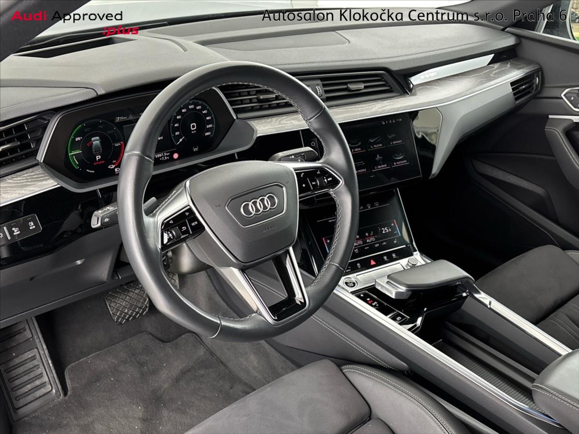 Audi Q8 e-tron