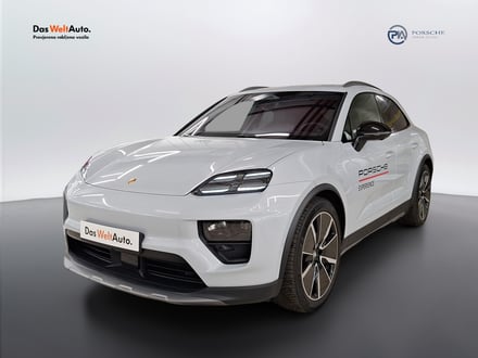 Porsche Macan 4