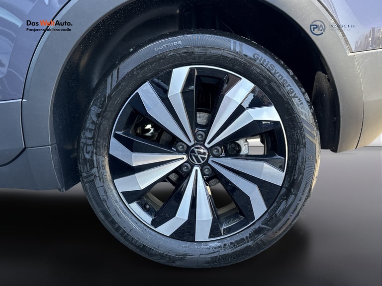 Volkswagen T-Cross 2026: fotografija 23